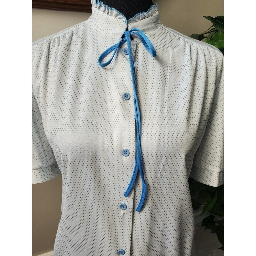 Nikki White 100% Polyester Half Sleeve Vintage Top - Picture 2 of 12